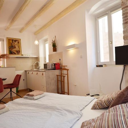 Apartments Lavanda And Oliva Rovinj Kültér fotó